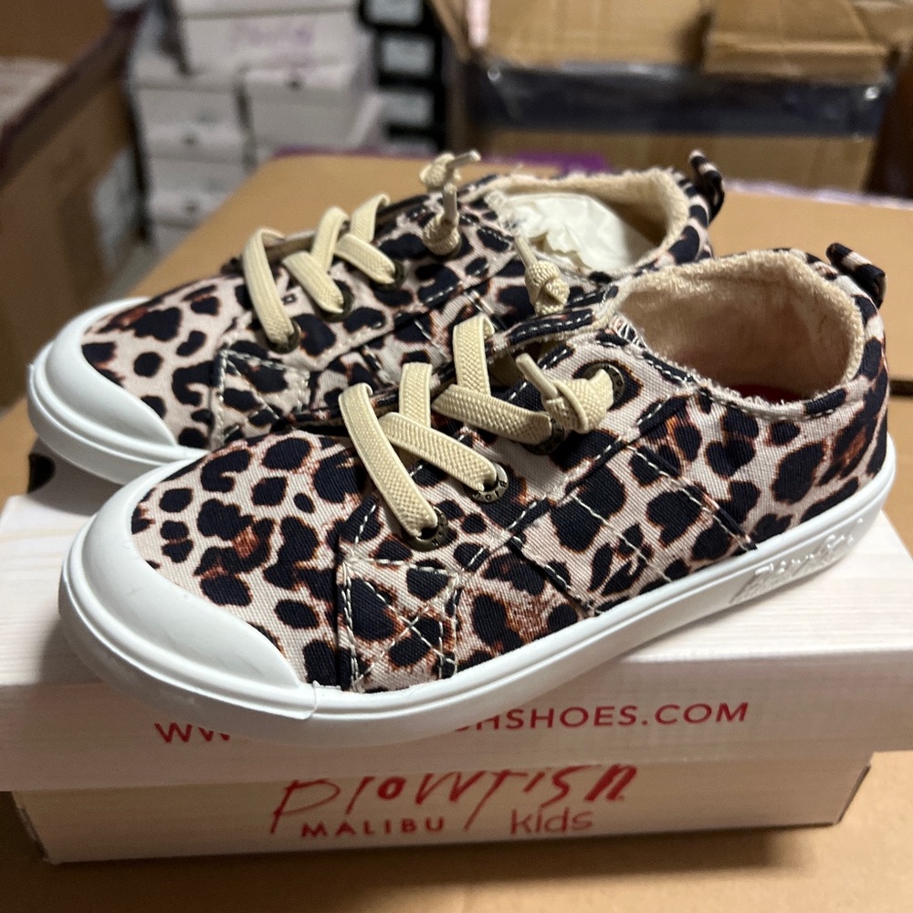 Blowfish cream leopard sneaker